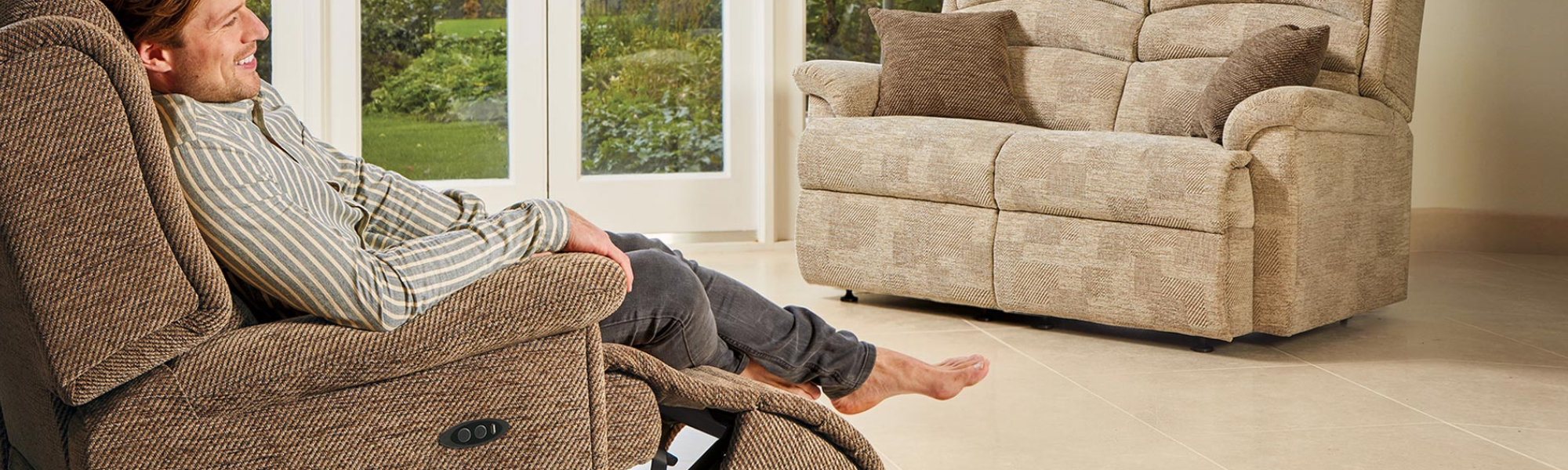 Manual Recliner Chairs