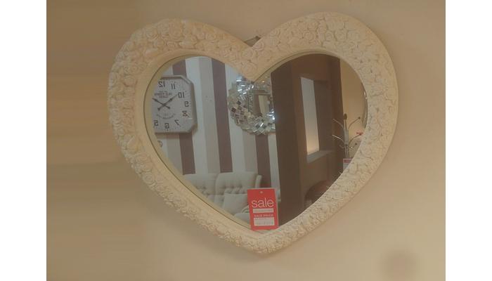 Medium Heart Mirror White