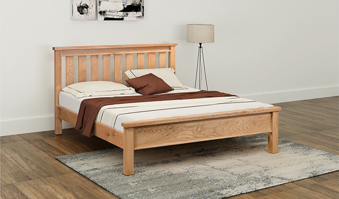 Bedsteads - Kingsize (Wooden)